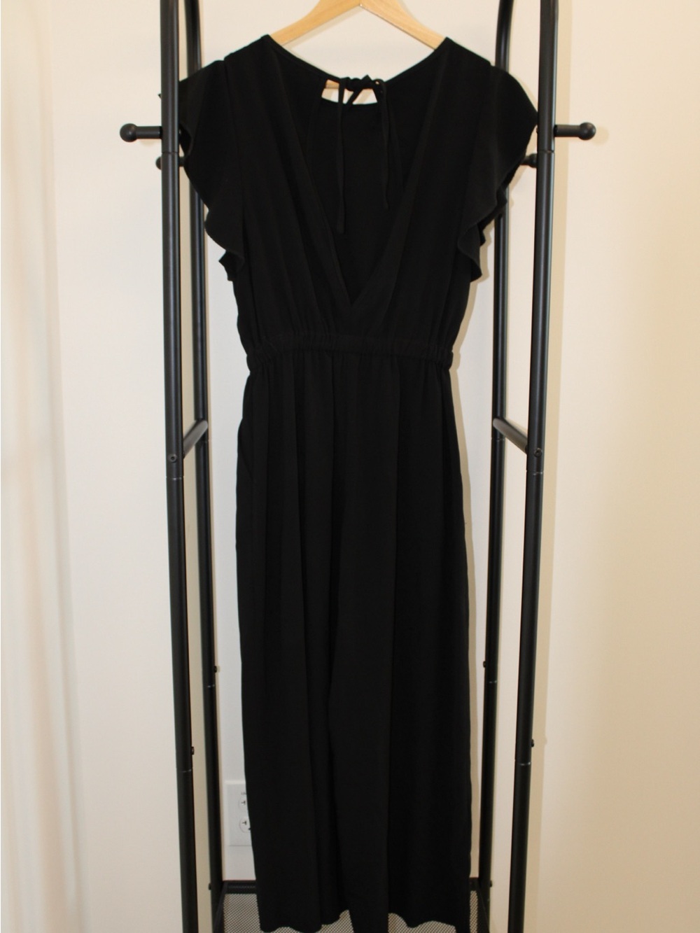 Elegant Black V-Neck Flutter Sleeve Maxi Dress